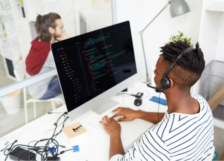 devenez un expert en intelligence artificielle grâce à notre formation complète : maîtrisez le machine learning, le deep learning et les outils d’ia pour booster votre carrière dans la tech.