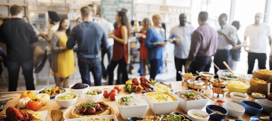 découvrez nos conseils et astuces pour organiser un séminaire d'entreprise réussi, renforcer la cohésion de votre équipe et atteindre vos objectifs professionnels dans une ambiance conviviale.
