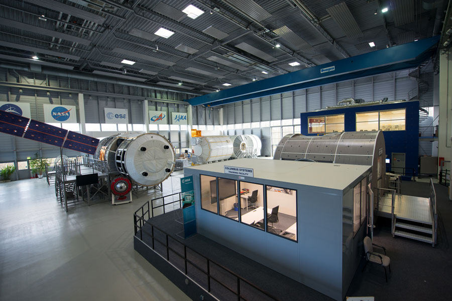 découvrez comment l'intelligence artificielle révolutionne l'entraînement des astronautes à toulouse, offrant des simulations avancées et une préparation optimisée pour les missions spatiales.