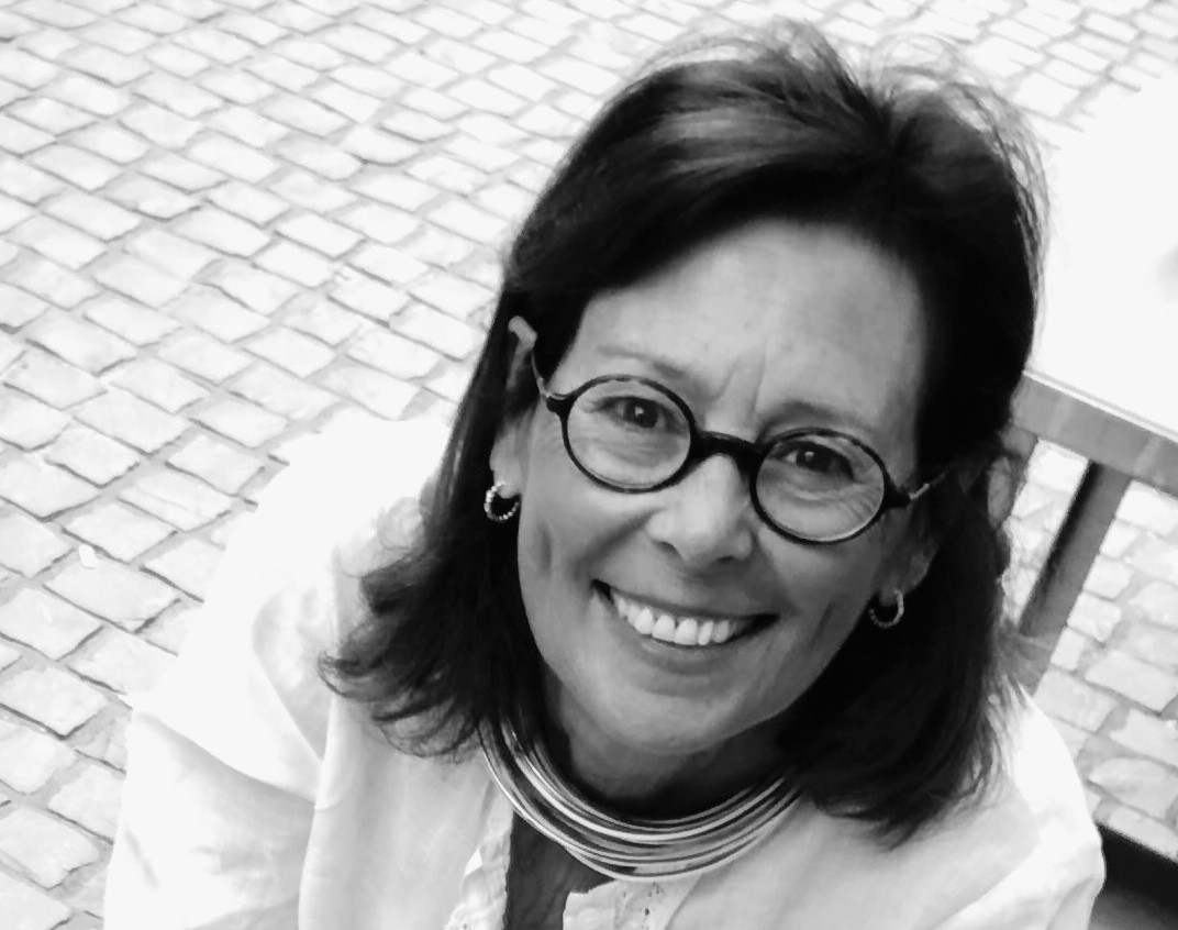 découvrez comment mistral ai à lausanne place la suisse en leader mondial de l'intelligence artificielle et hub numérique innovant.